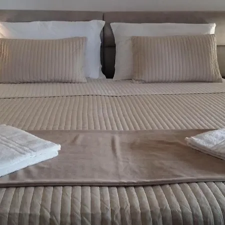 Brilliant Konukevi 3*