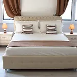 招待所 Brilliant 3*