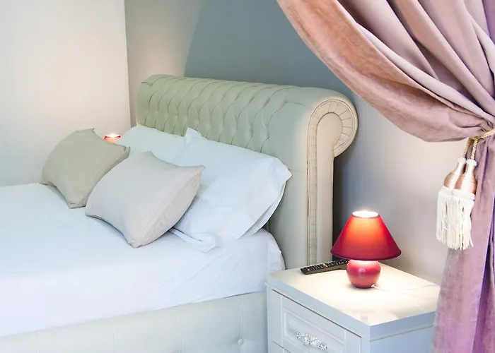 Гостьовий будинок Brilliant Room Трієст